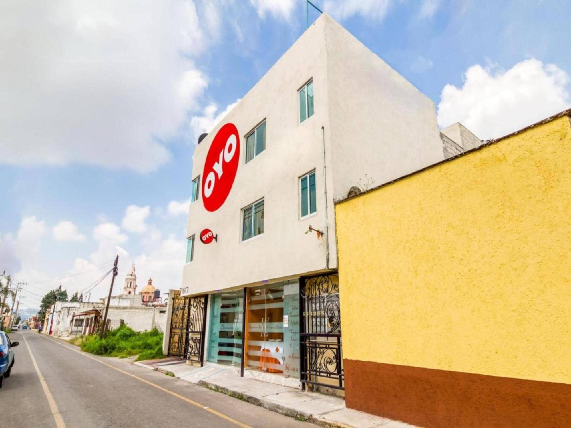 Oyo Hotel Familiar Tollan Cholula Kültér fotó