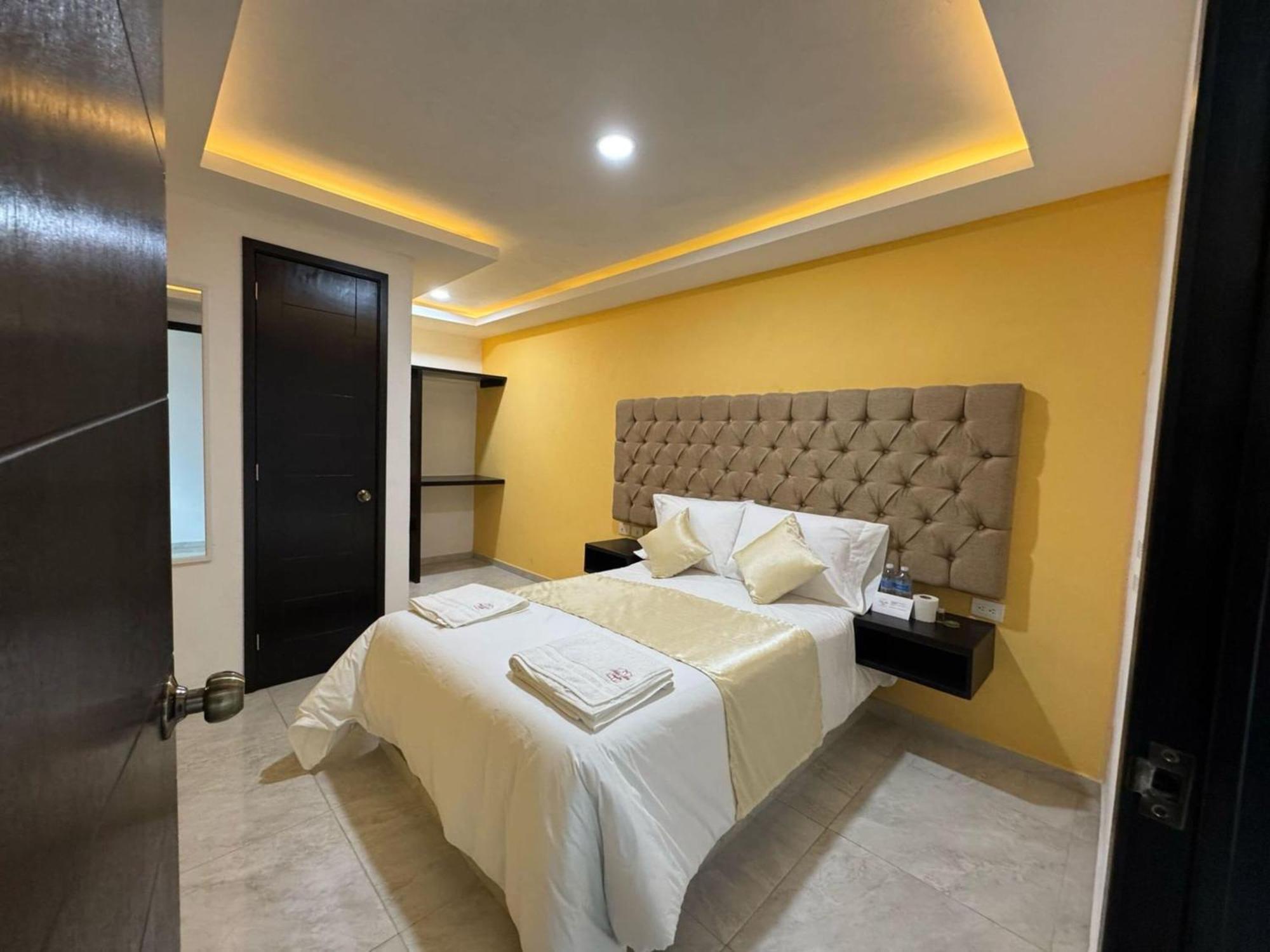 Oyo Hotel Familiar Tollan Cholula Kültér fotó